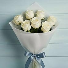 Букет 7 Белых роз Эдлесс Лав в Ставрополе