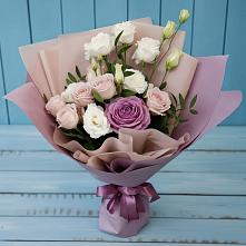 Букет цветов из:  Розы и Лизиантусы в Ставрополе