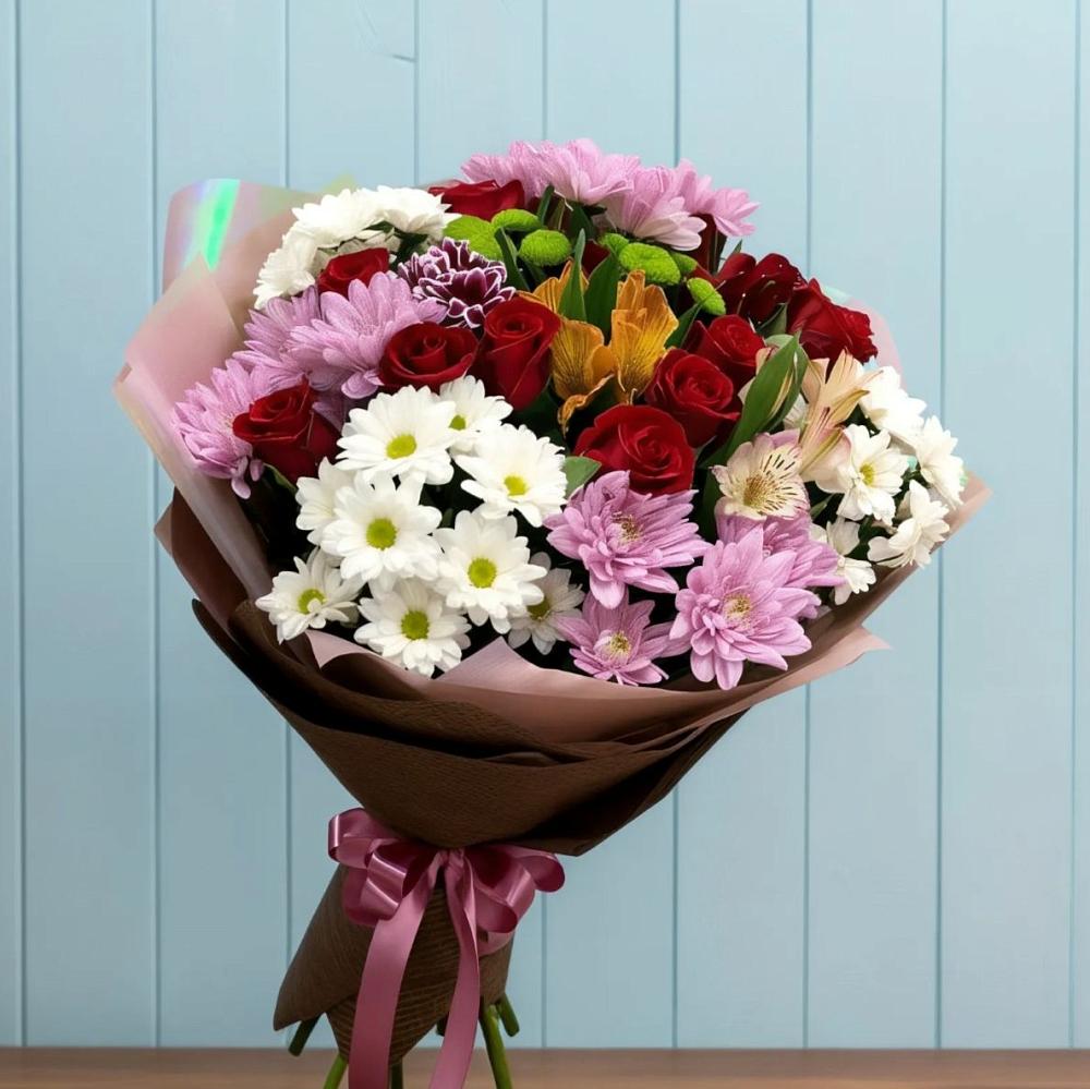 Букет цветов из: Розы, Хризантемы и Альстромерии в Ставрополе